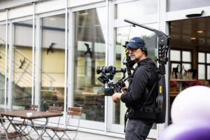 livestream crew